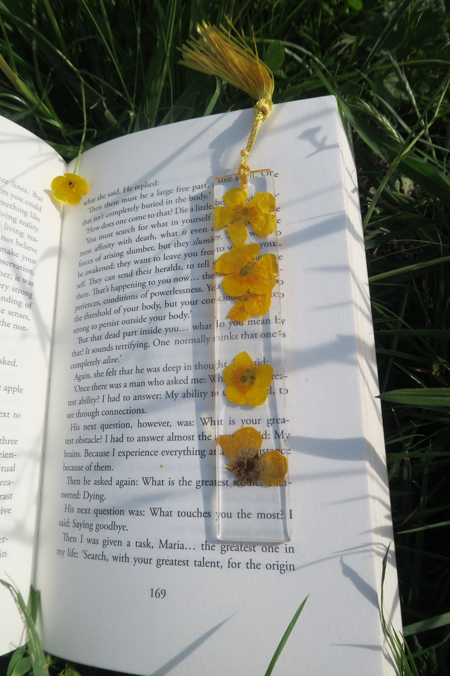 'Buttercup' Resin Bookmark